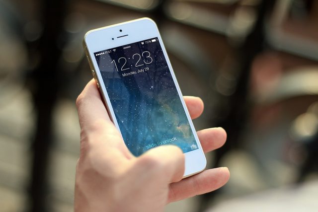 Jak utrzymać smartfon Apple w najlepszym stanie na długo?